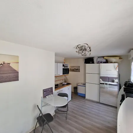 Grand Front De Ensoleille Avec Jardin Plein Sud Acces Direct * Cabourg