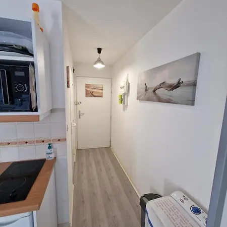 شقة Grand Front De Ensoleille Avec Jardin Plein Sud Acces Direct *