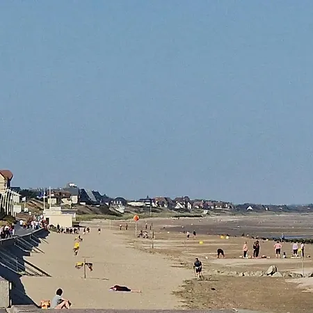 Grand Front De Ensoleille Avec Jardin Plein Sud Acces Direct *