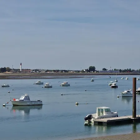 Grand Front De Ensoleille Avec Jardin Plein Sud Acces Direct * Cabourg